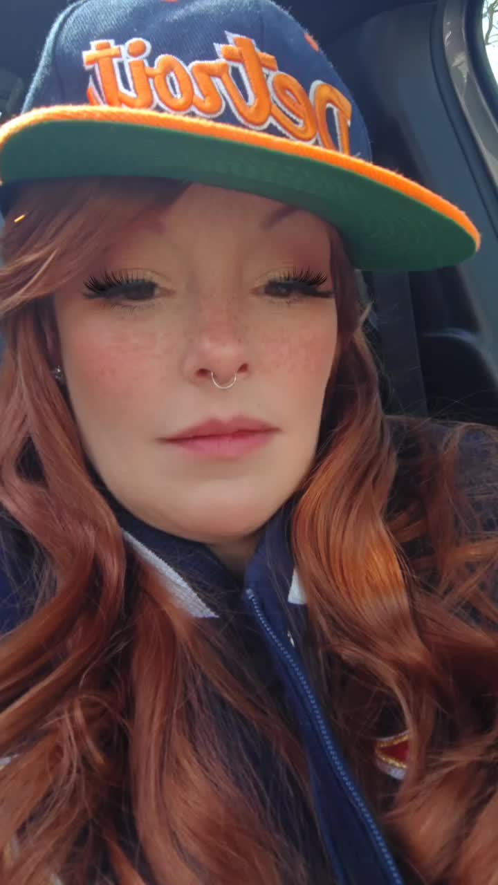 @Nacho_Kitty_Kat