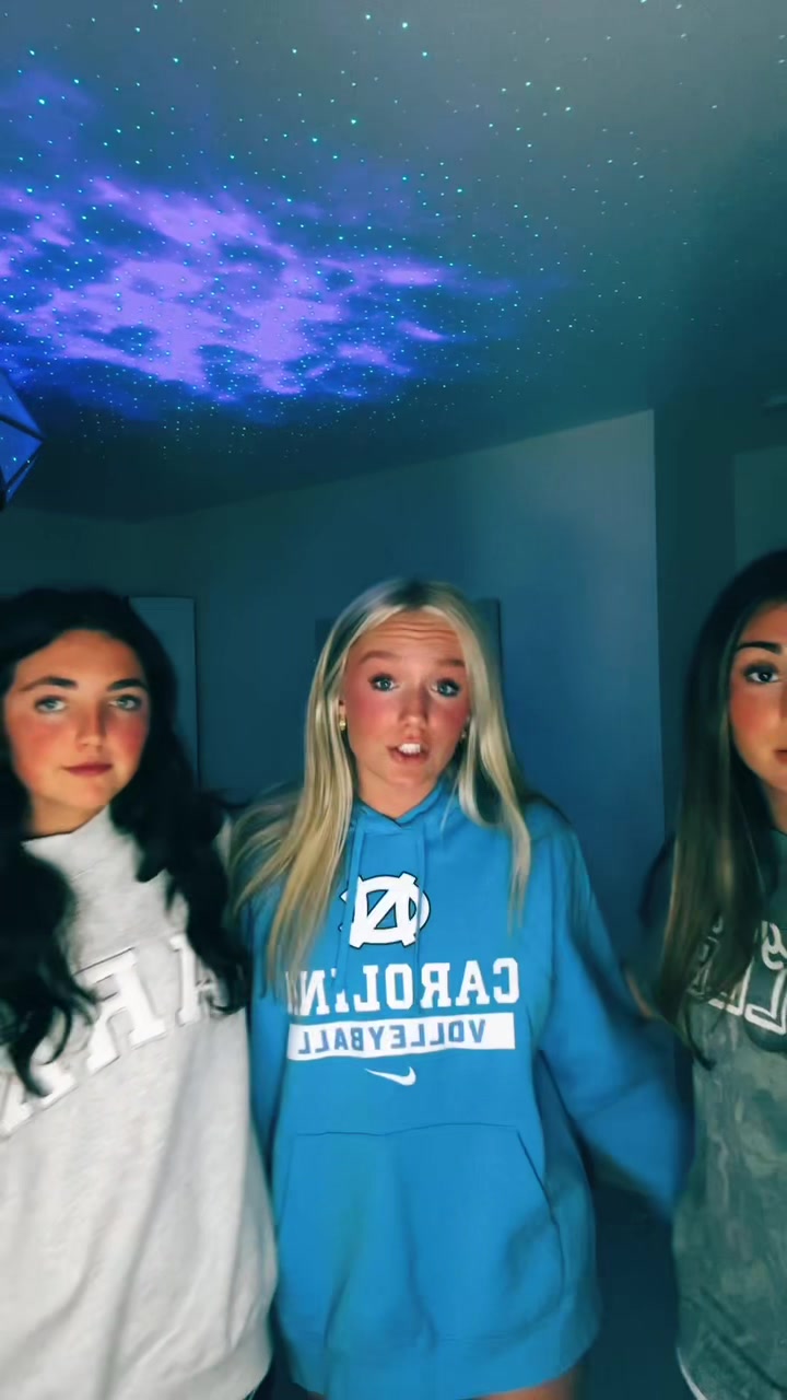 @zoesecretpriv3