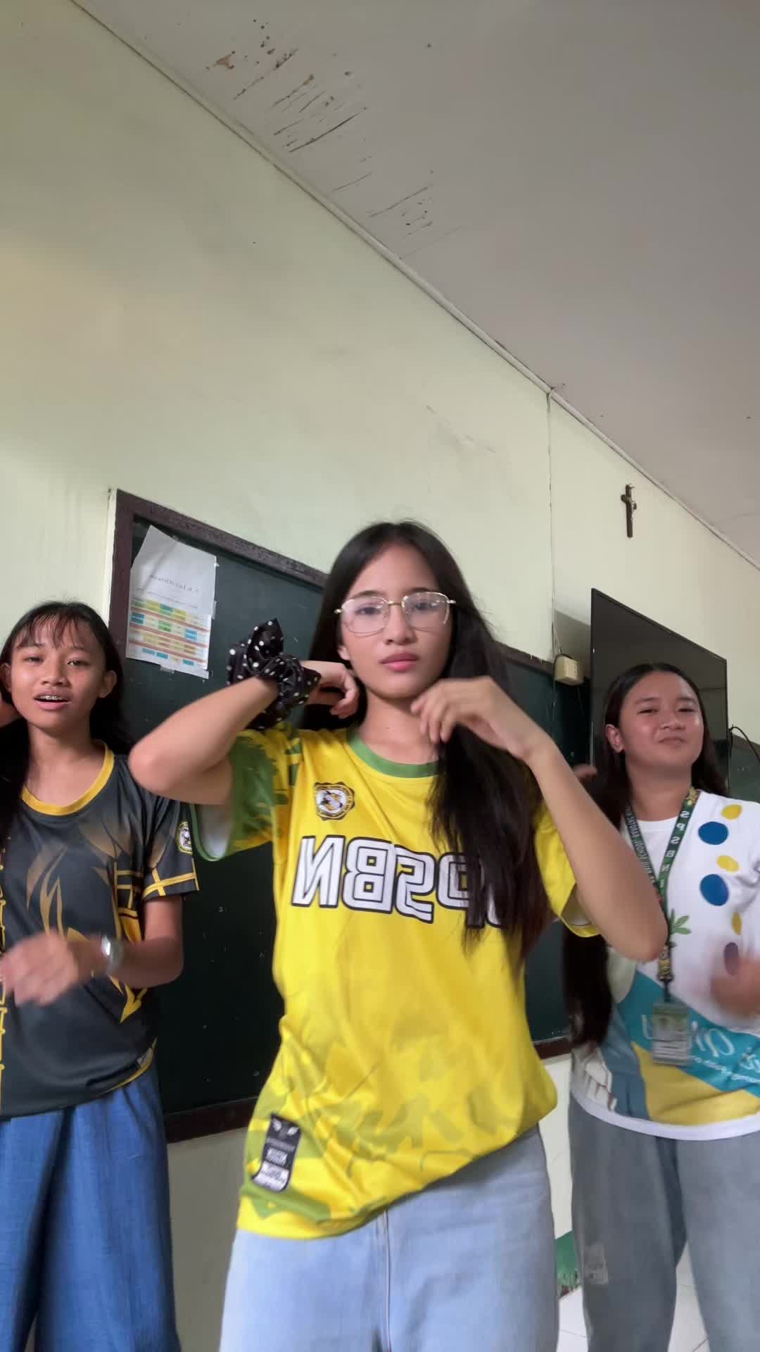 @𝐋𝐚𝐮𝐫𝐢𝐬𝐜𝐡𝐞