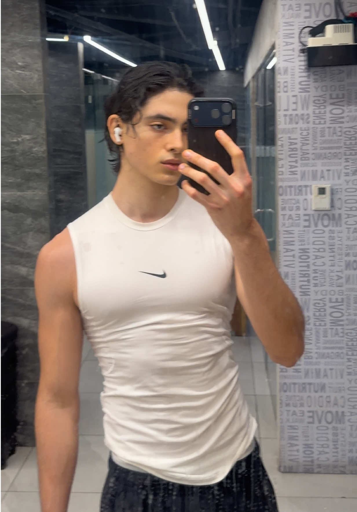 @andresherreraap