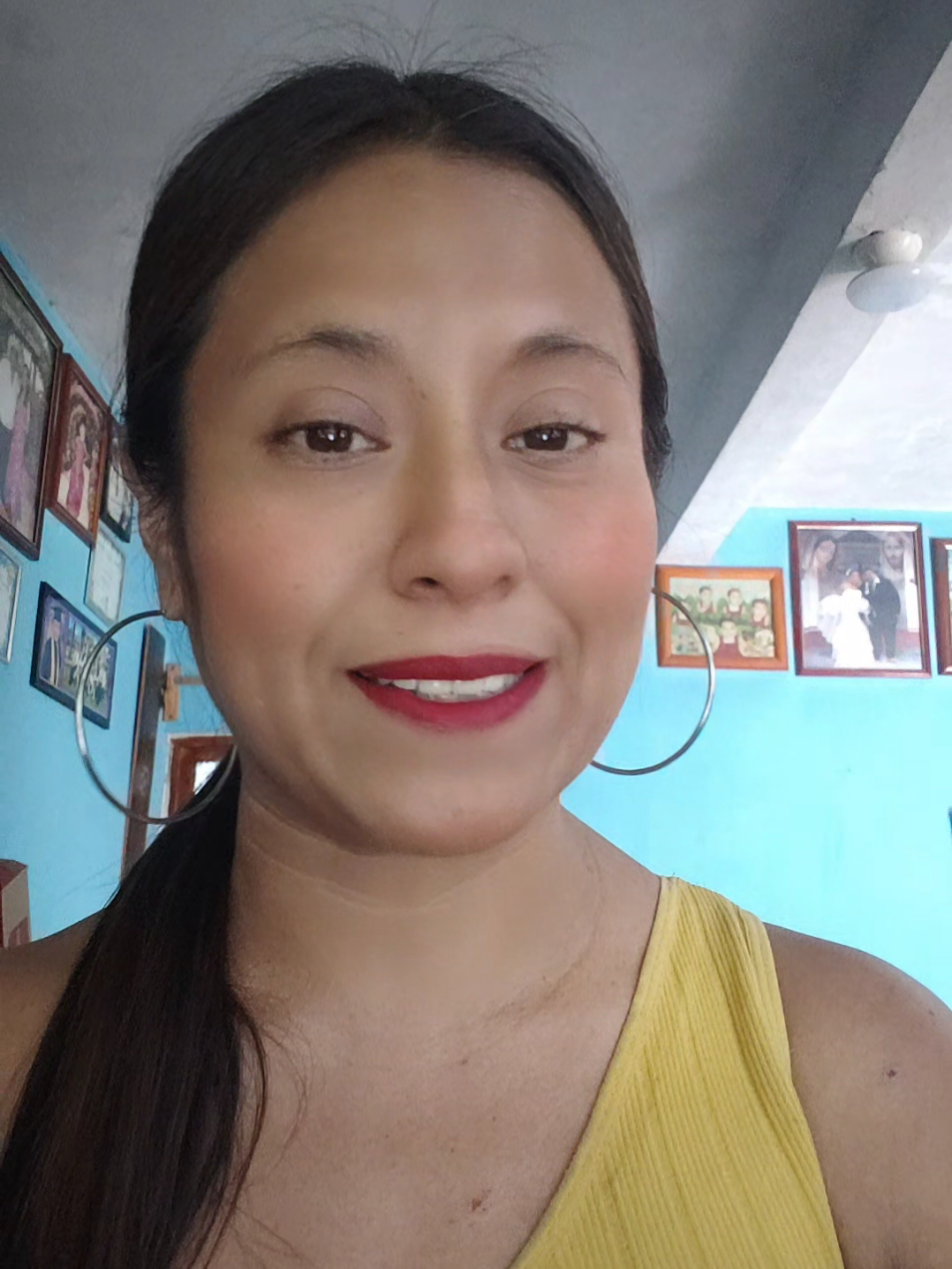 @Yessi Moon