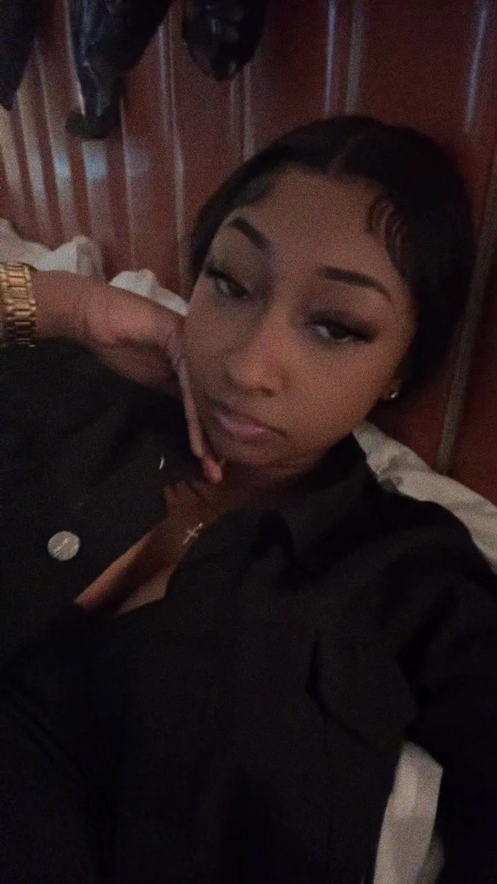 @nellybbb_