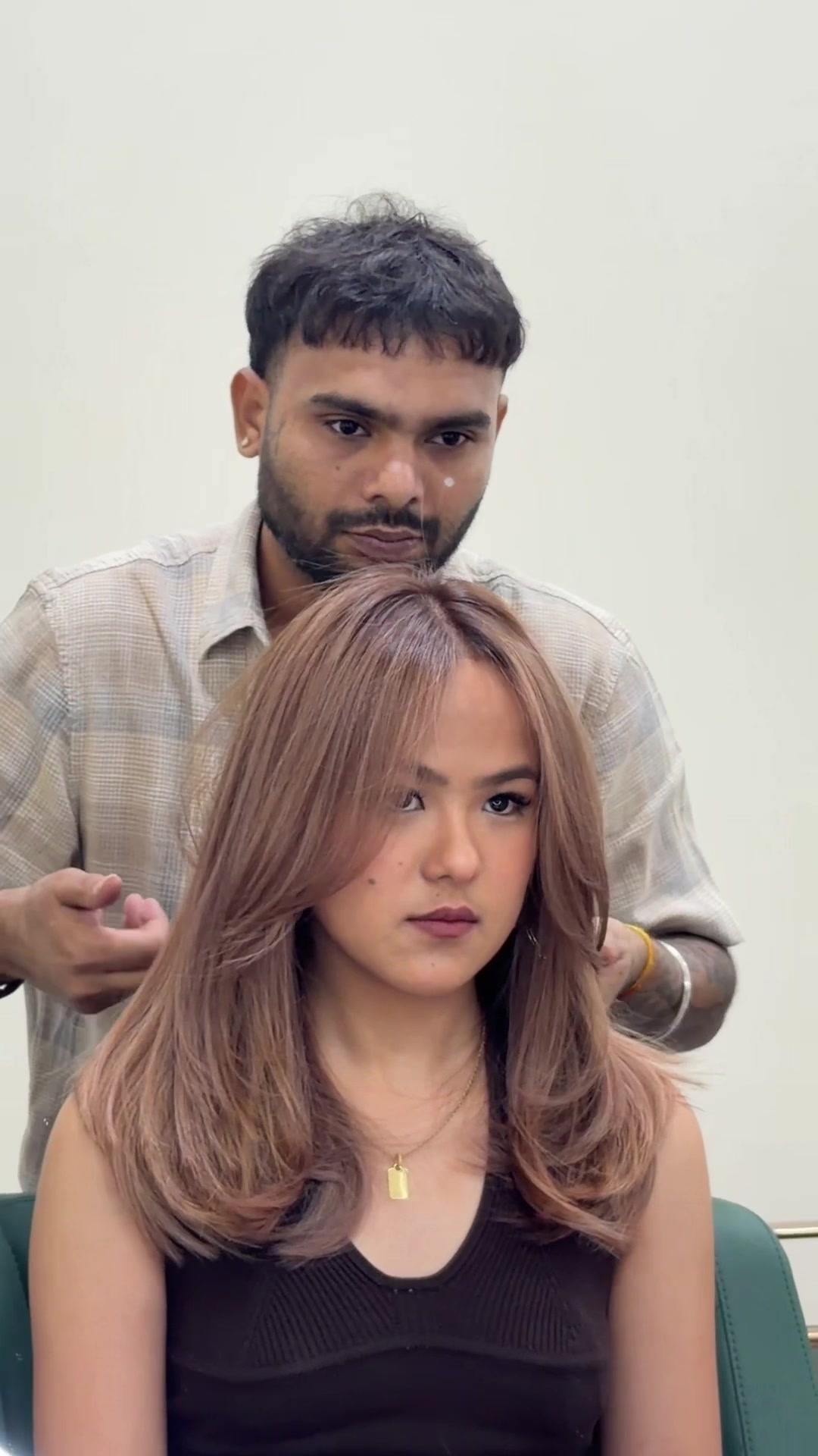 @Munney salon