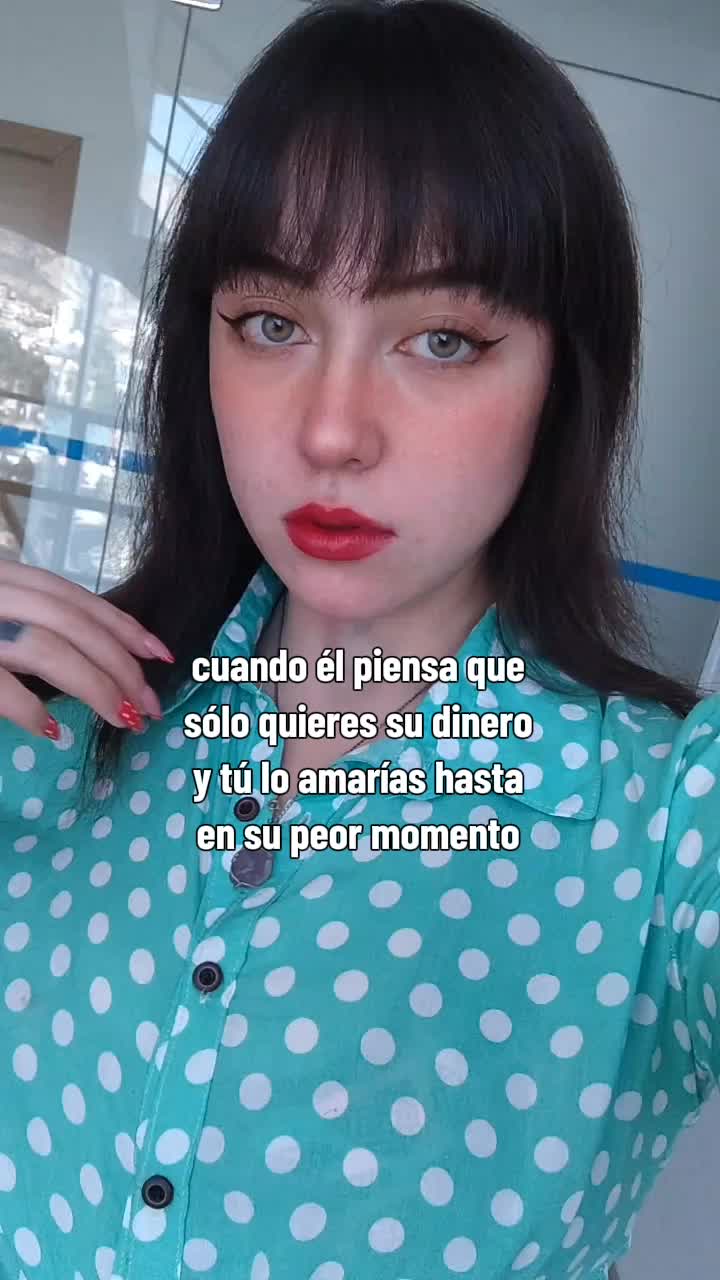 @StrawberryCake🇧🇴