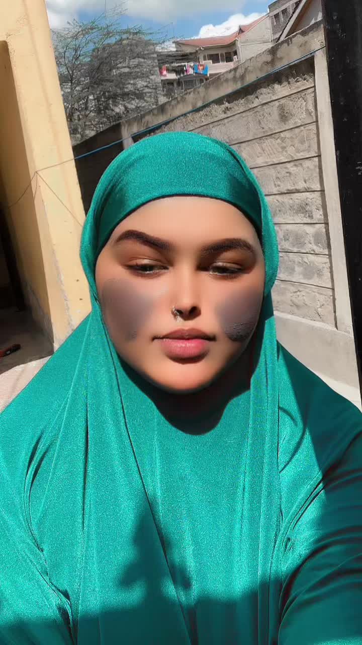 @Queen iftizam 🎀🥀
