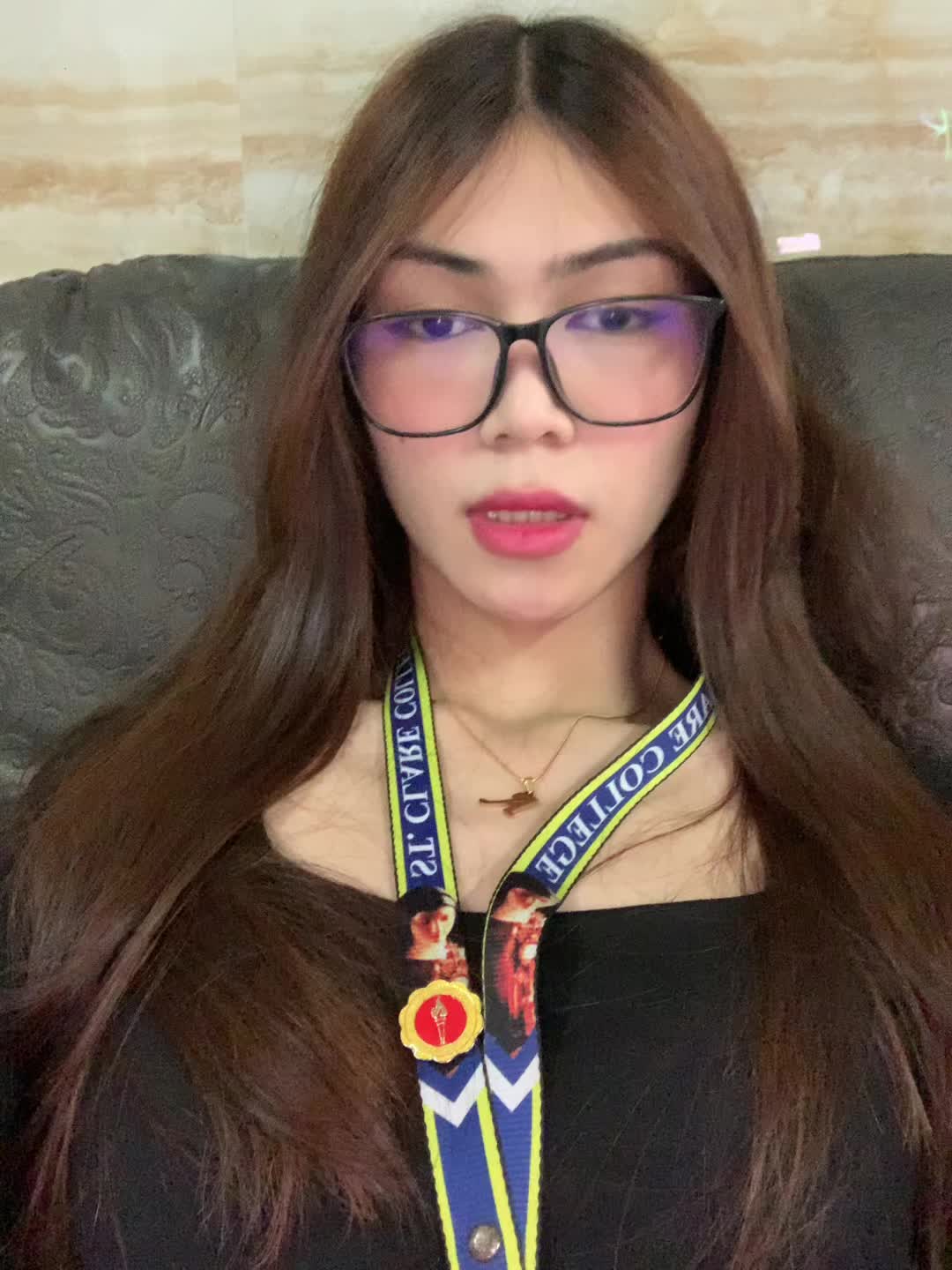 @hyeinn