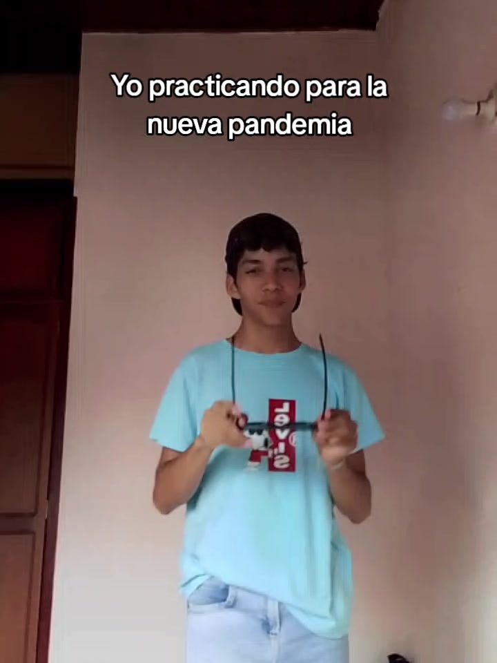 @luisiito 🌚