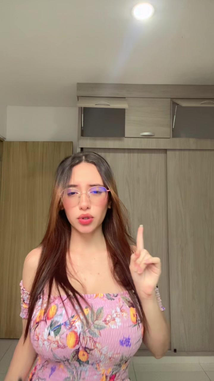 @nini