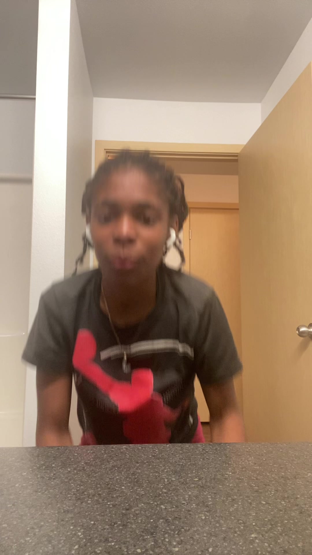 @Meirra1