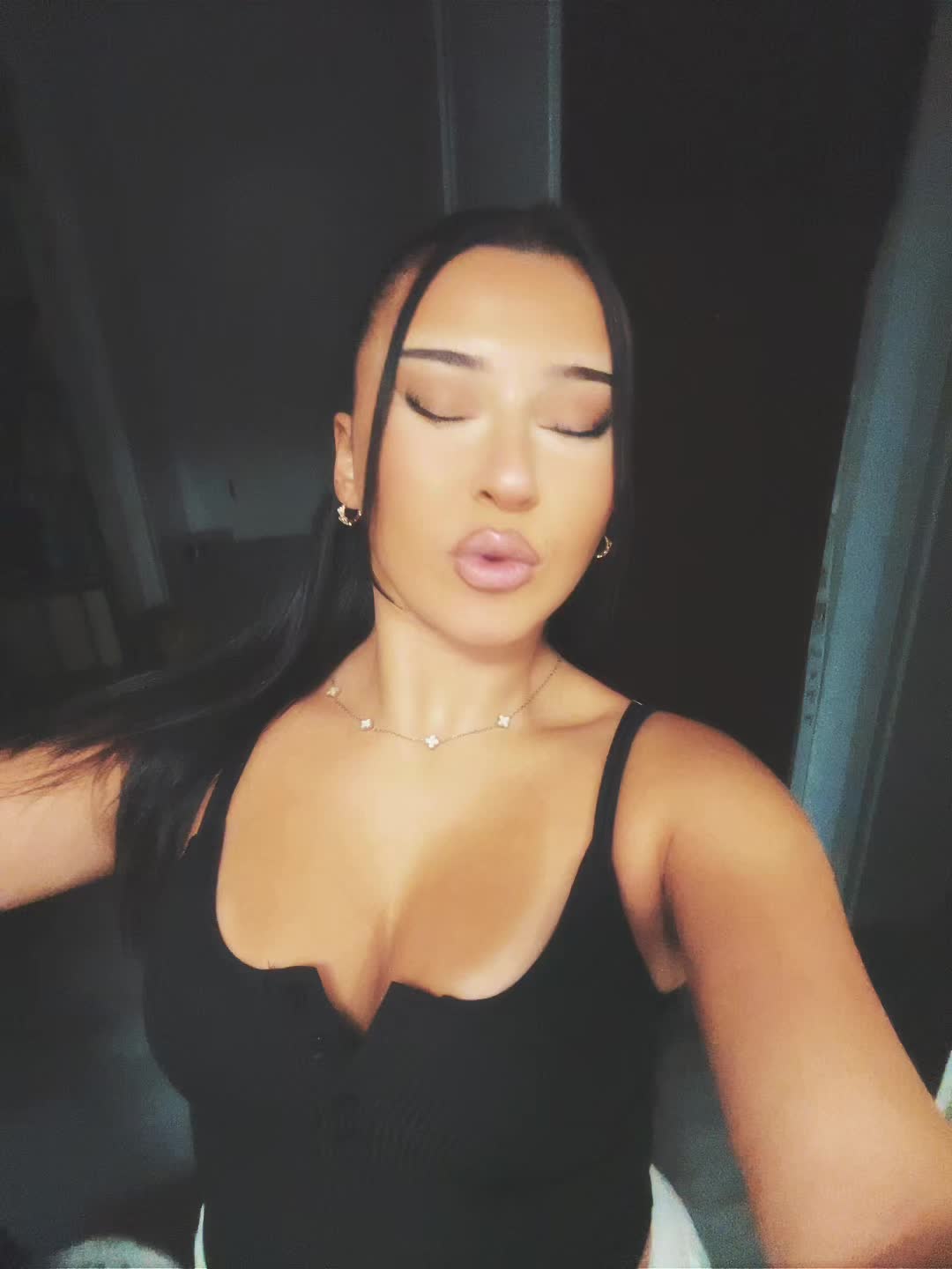 @𝓂ℯ𝓁𝒾𝓈🦦