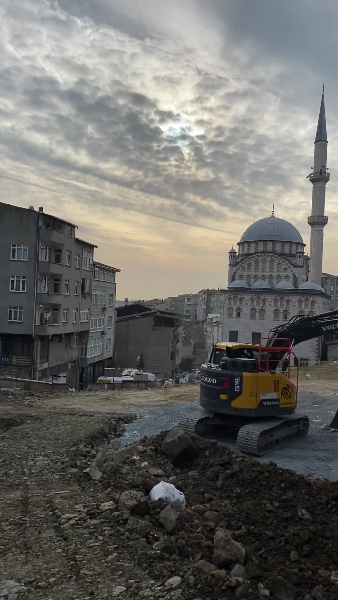 @yunus.&ccedil;elik25.