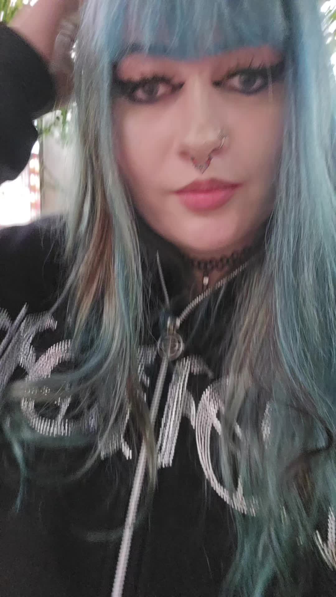 @vampire 🦇🐍