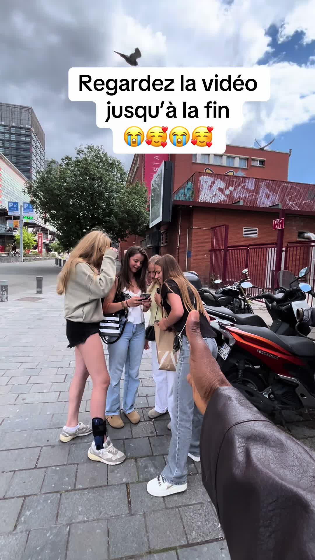 @AkoLinsan
