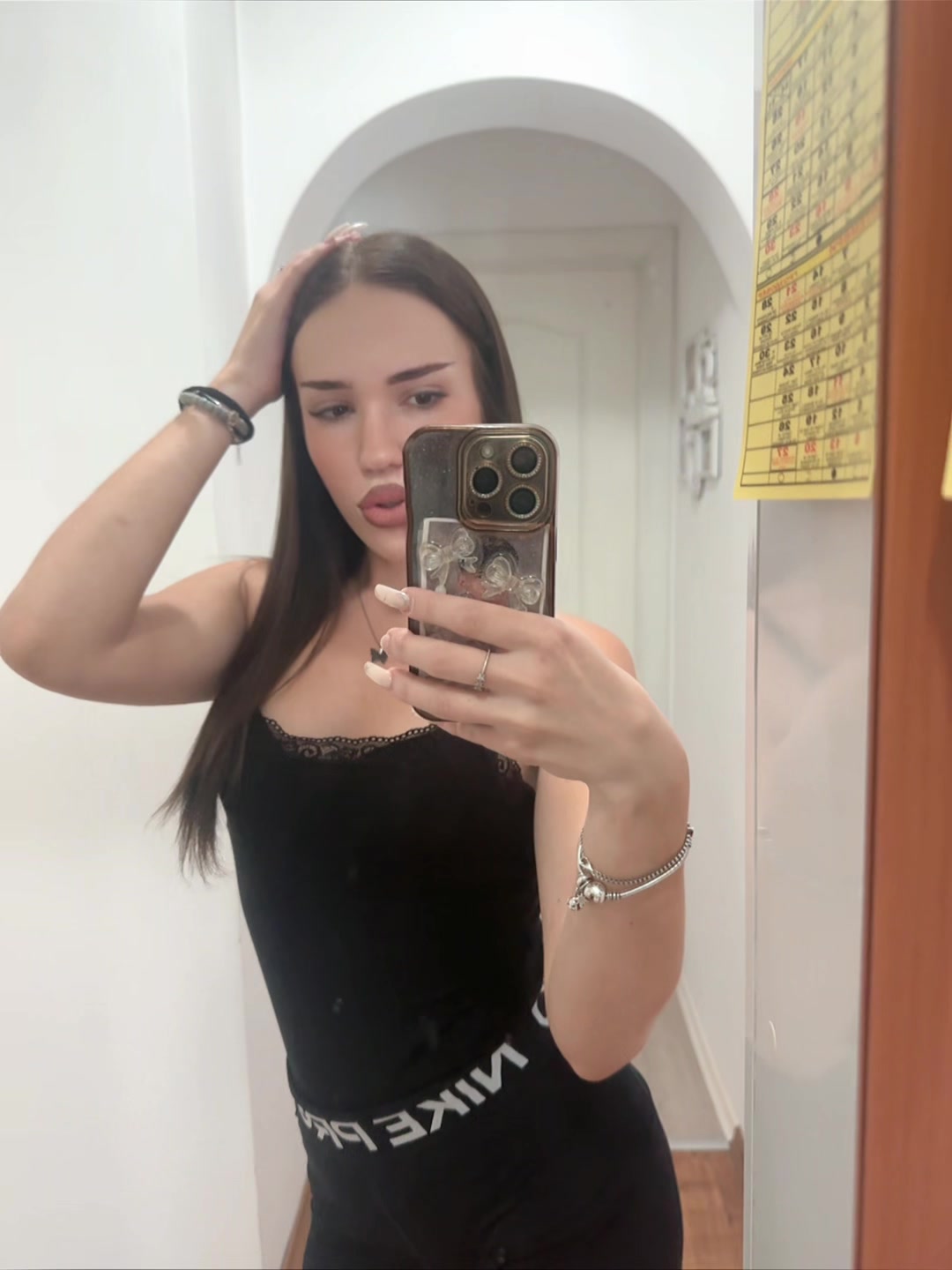 @𝒜𝒩𝒢𝐸𝐿𝒜