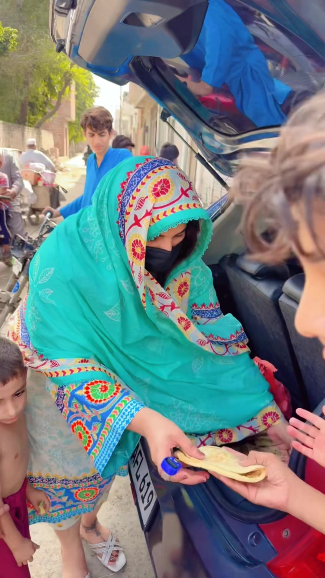 @عائشہ بٹ آفیشل
