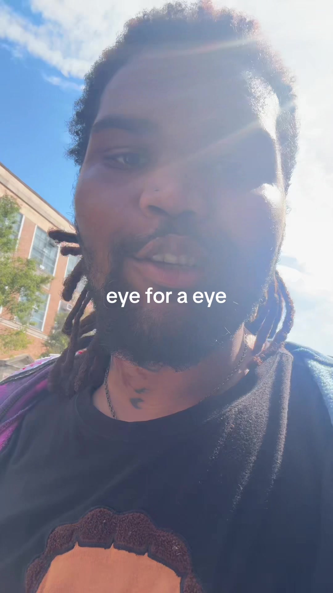 @️