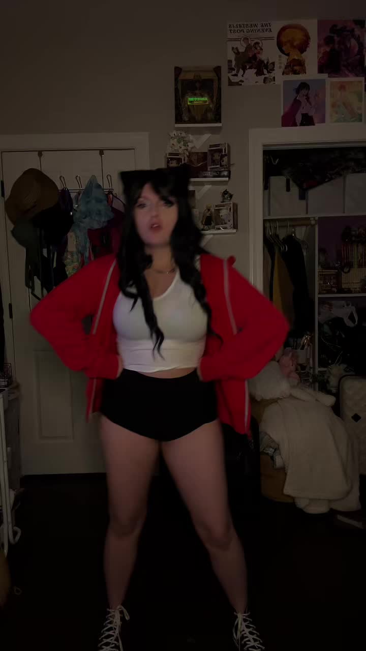 @Luna
