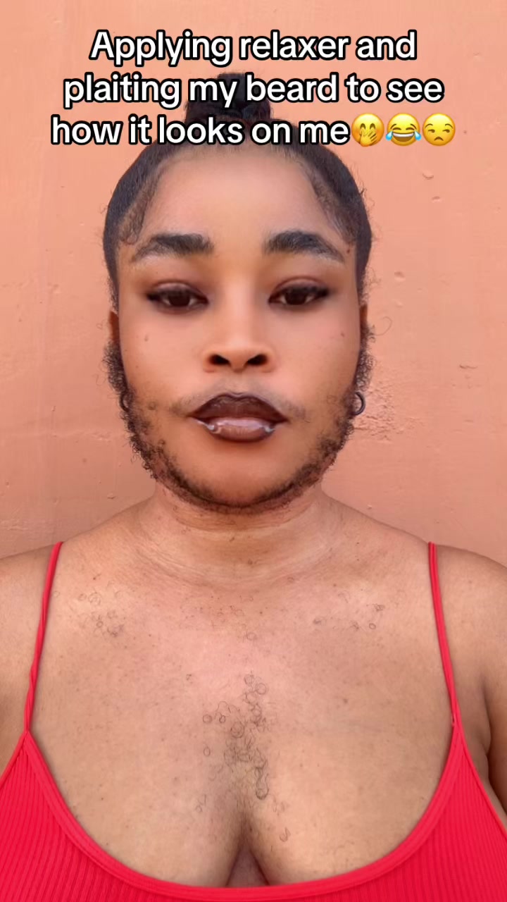 @Dat_hairygirl