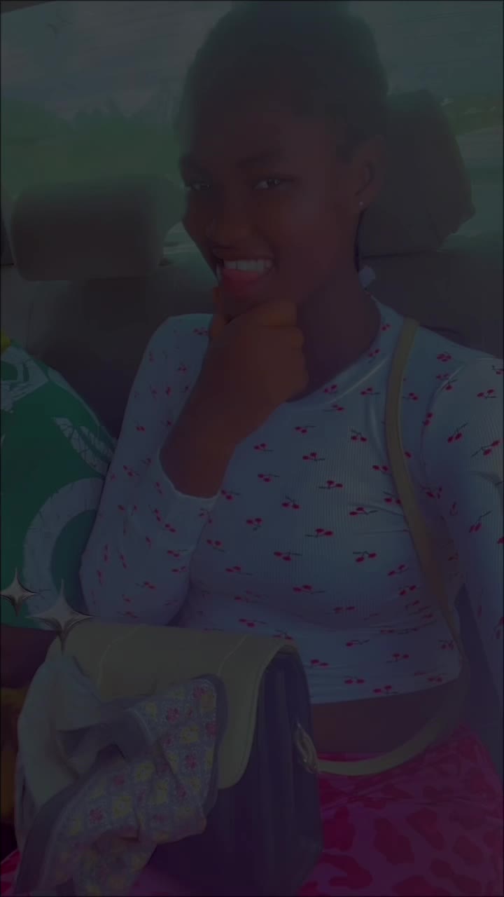 @Abena_Dimple😘