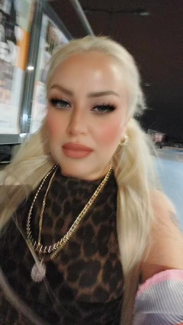 @Krali&ccedil;e👑
