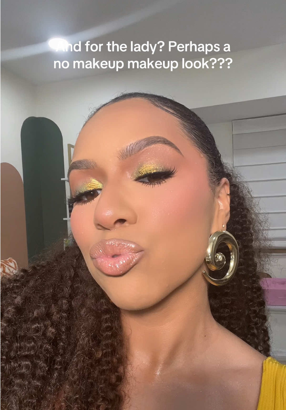 @JAEL| MUA | MIA/TPA CREATOR 🌴