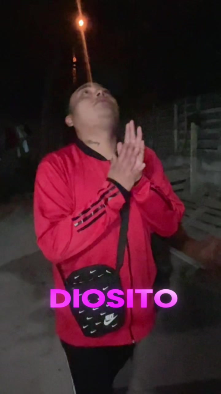 @Enzoo