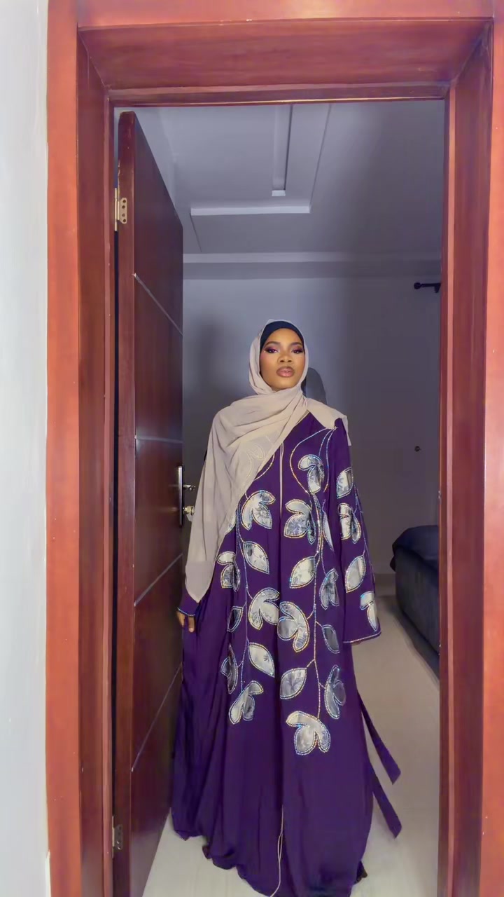 @HOUSE_OF_ZEE01(ABAYA IN LAGOS)