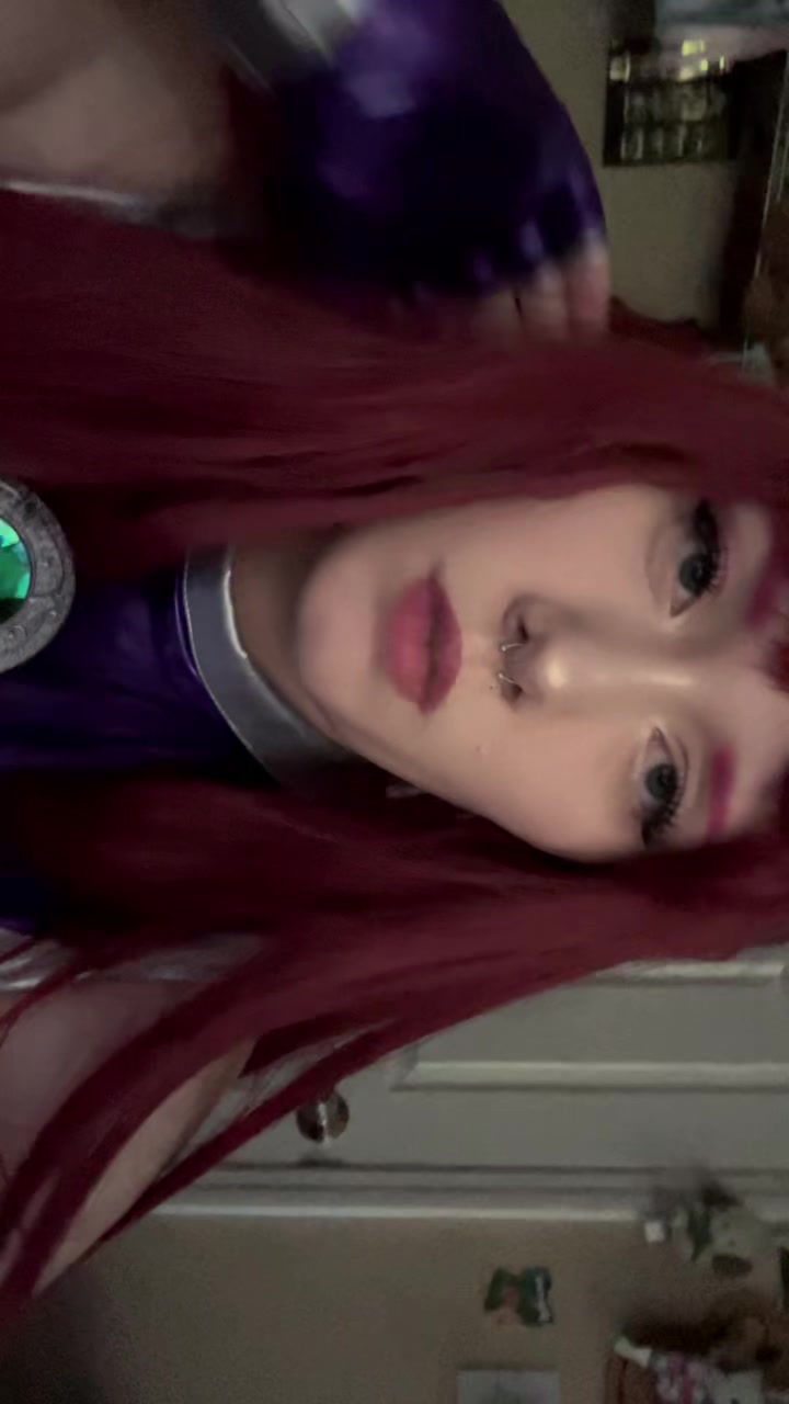 @strawberry_bun_cosplay