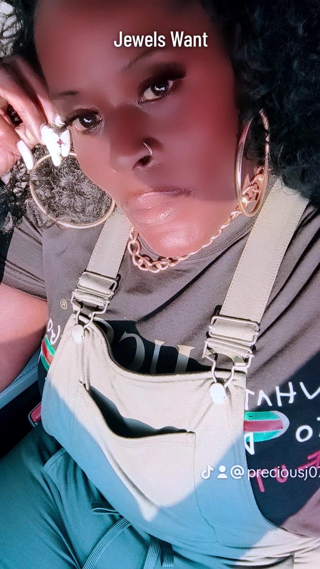 @Precious 💕 J