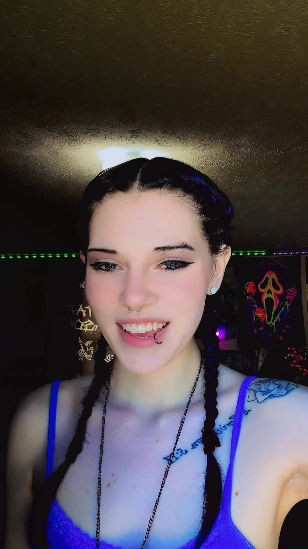 @itsIzzywhatever