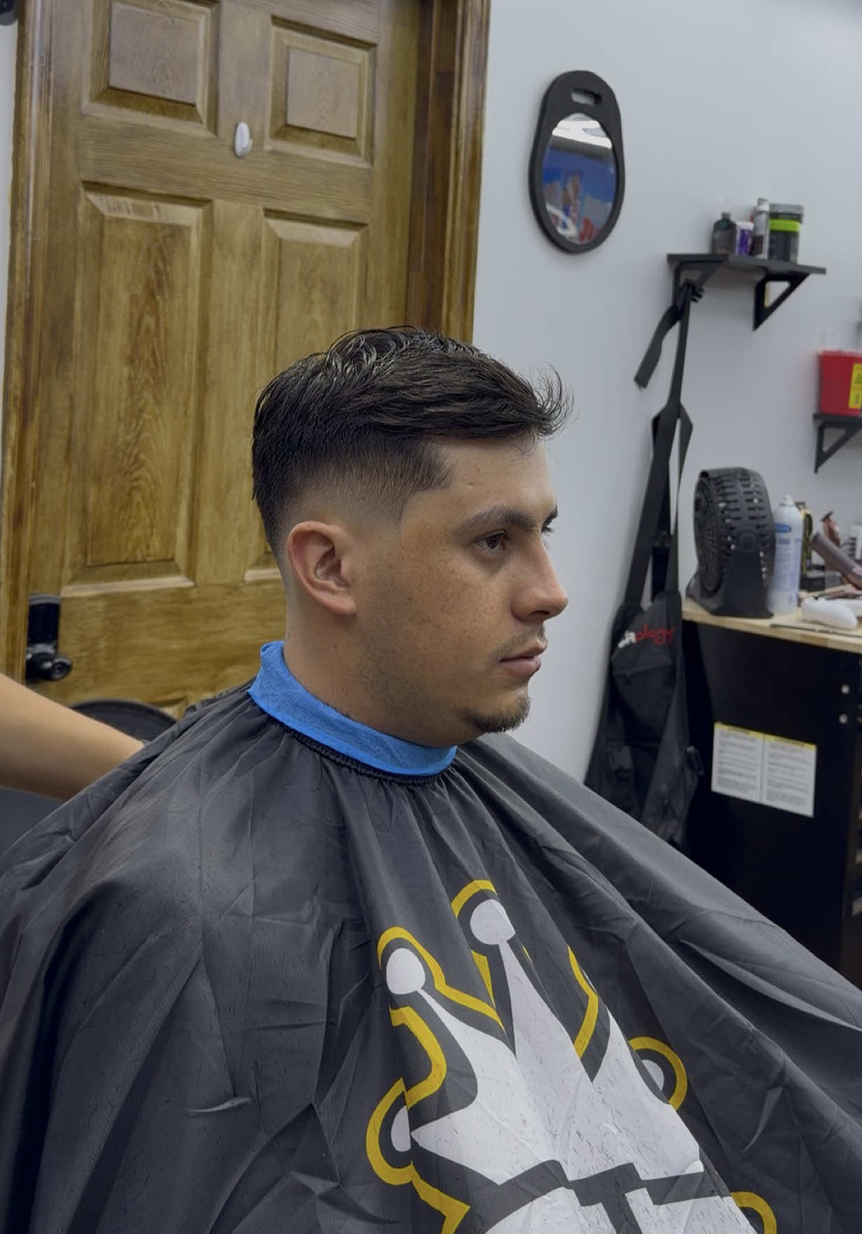 @Jisai Barber