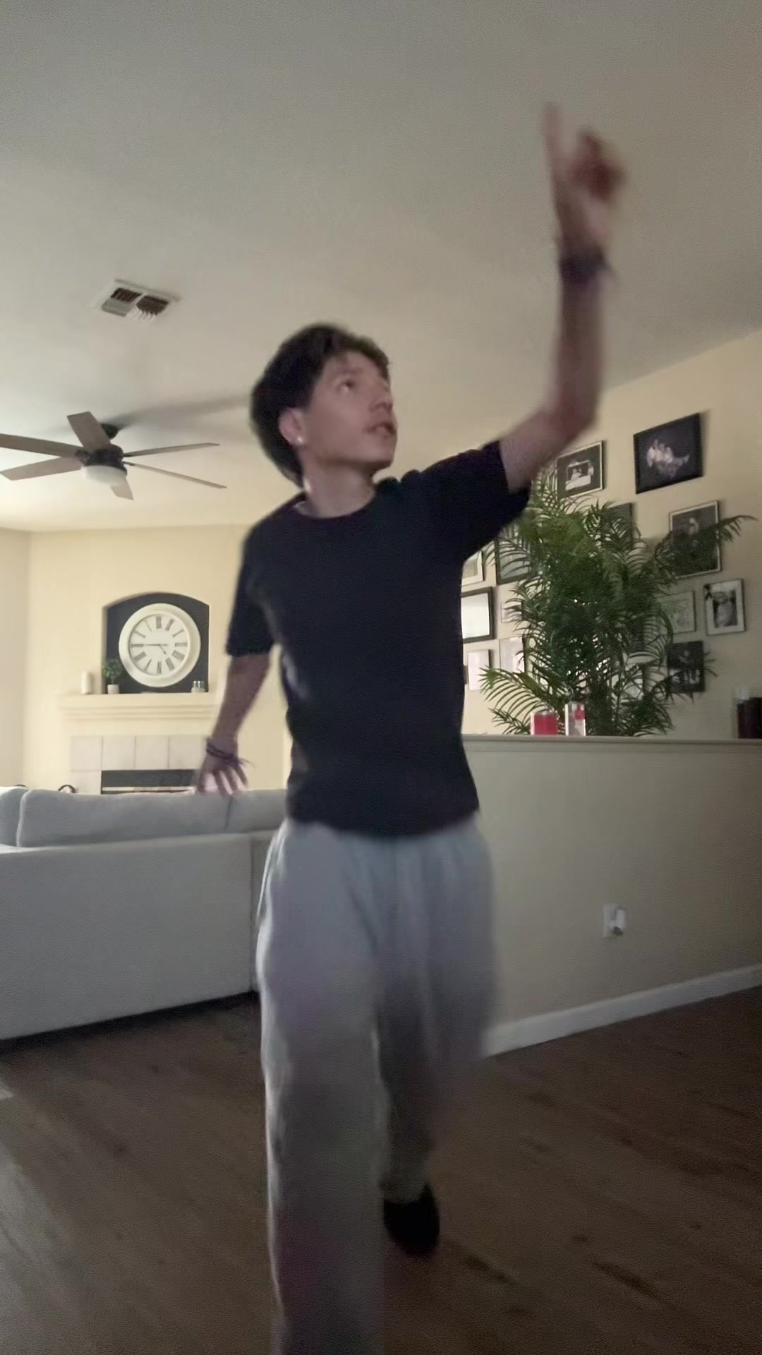 @𝓎𝓊𝓇𝑒𝓂🤴🏽