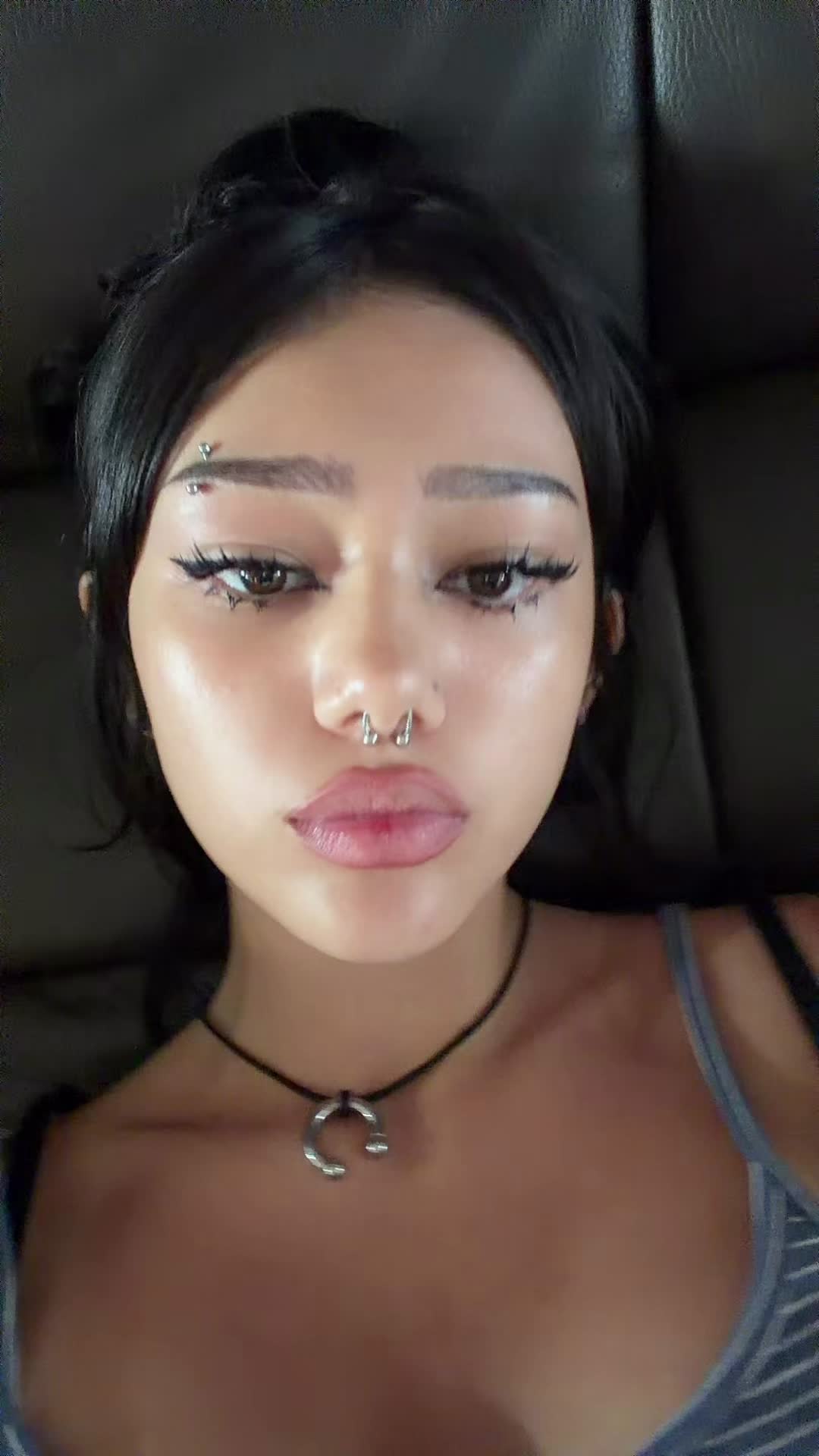 @Giggleshitter2000