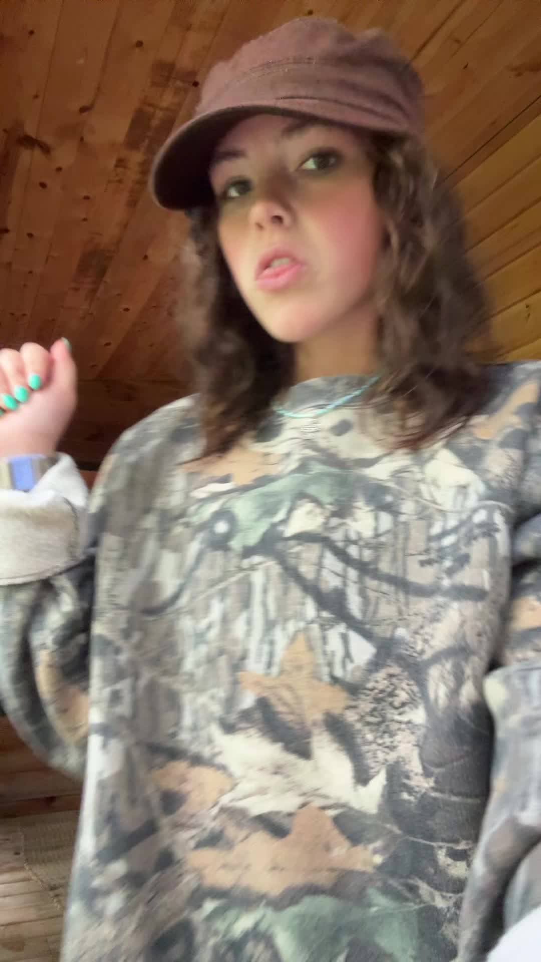 @addienessel