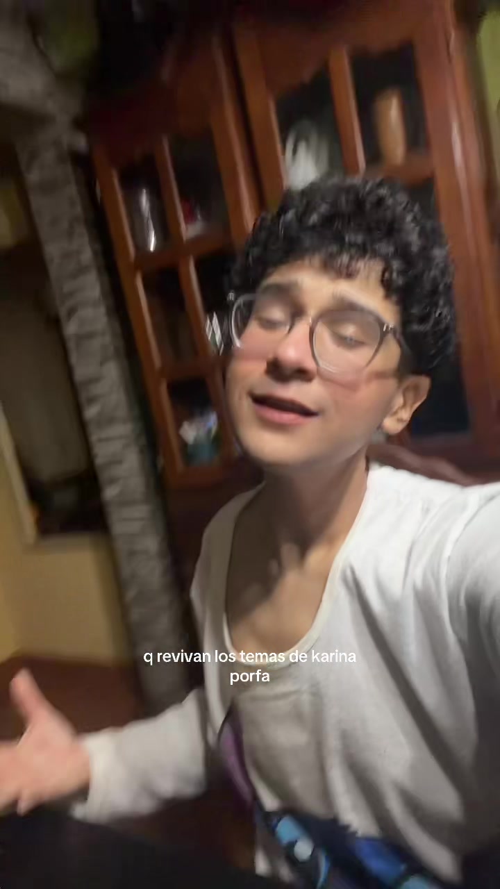 @lucas