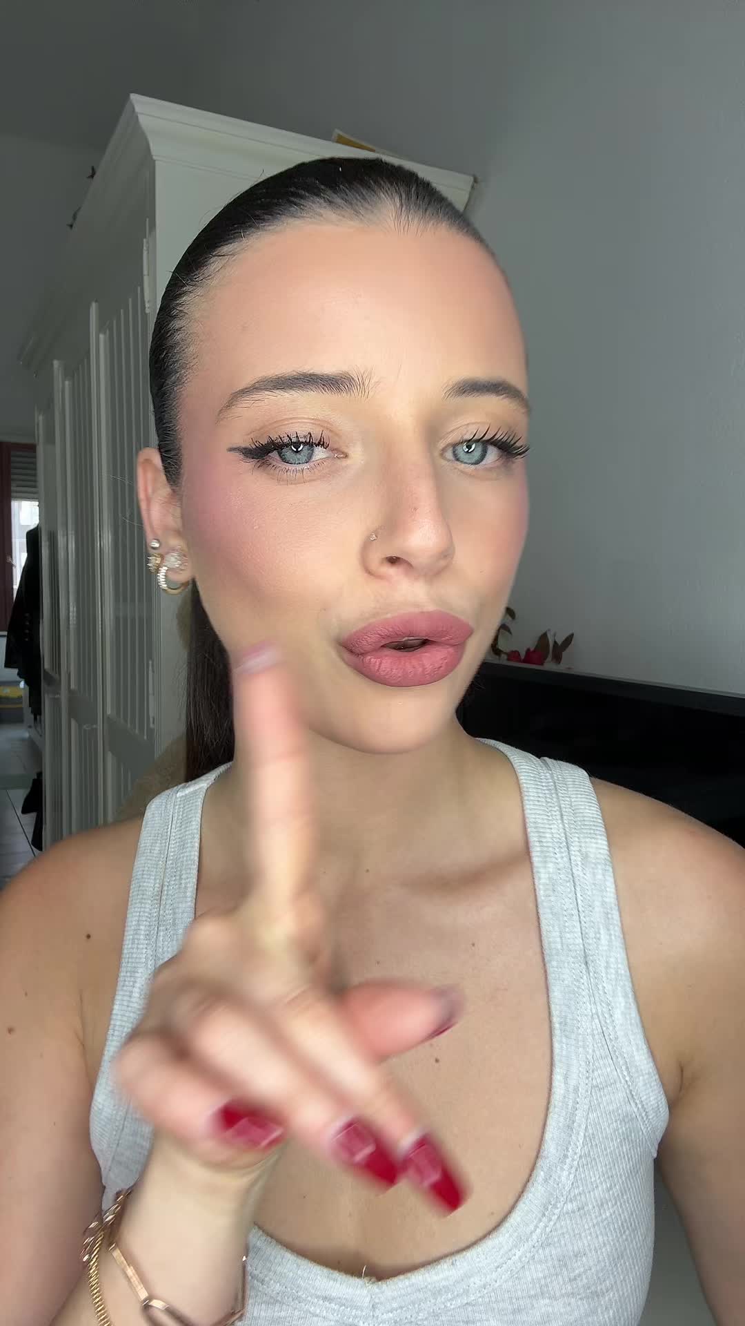@micolinicole