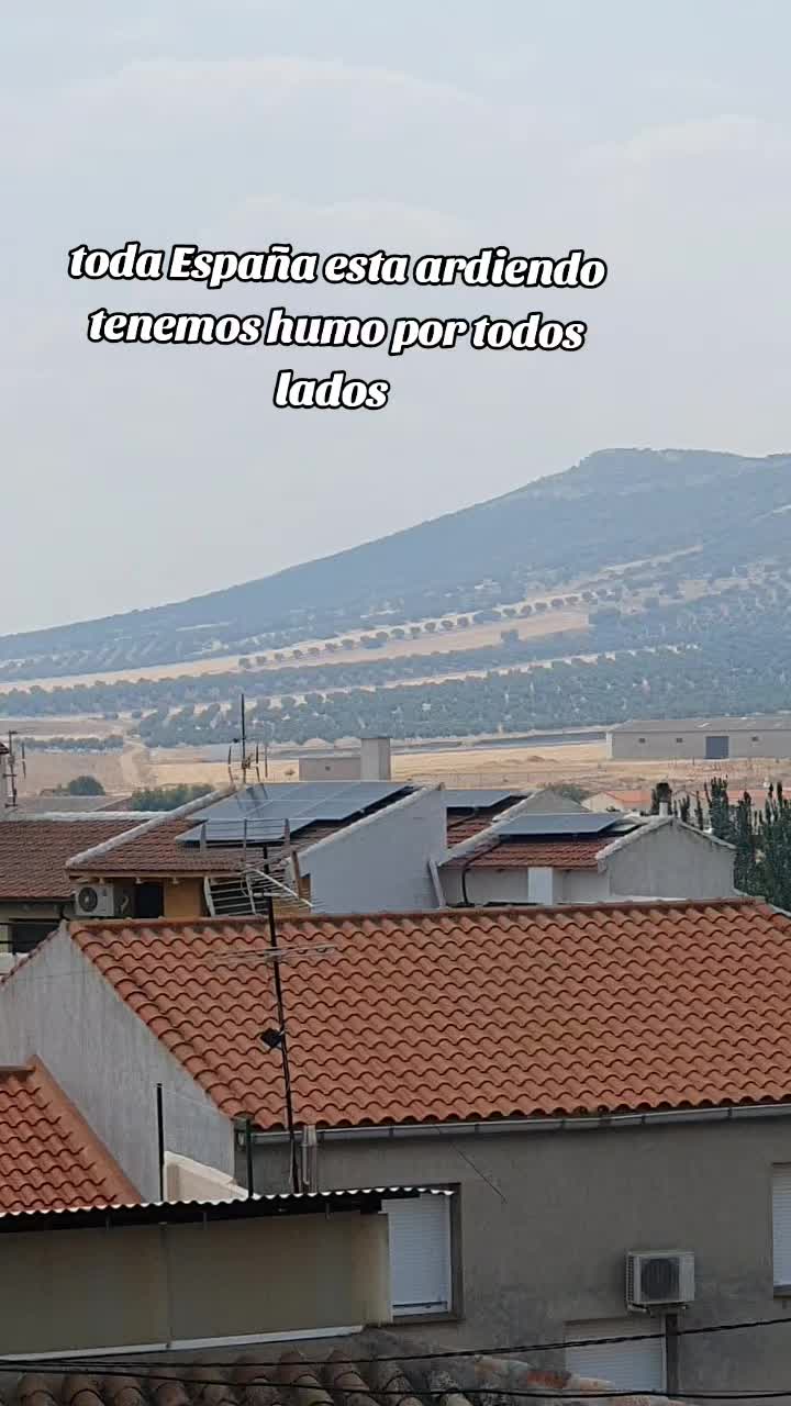 @María