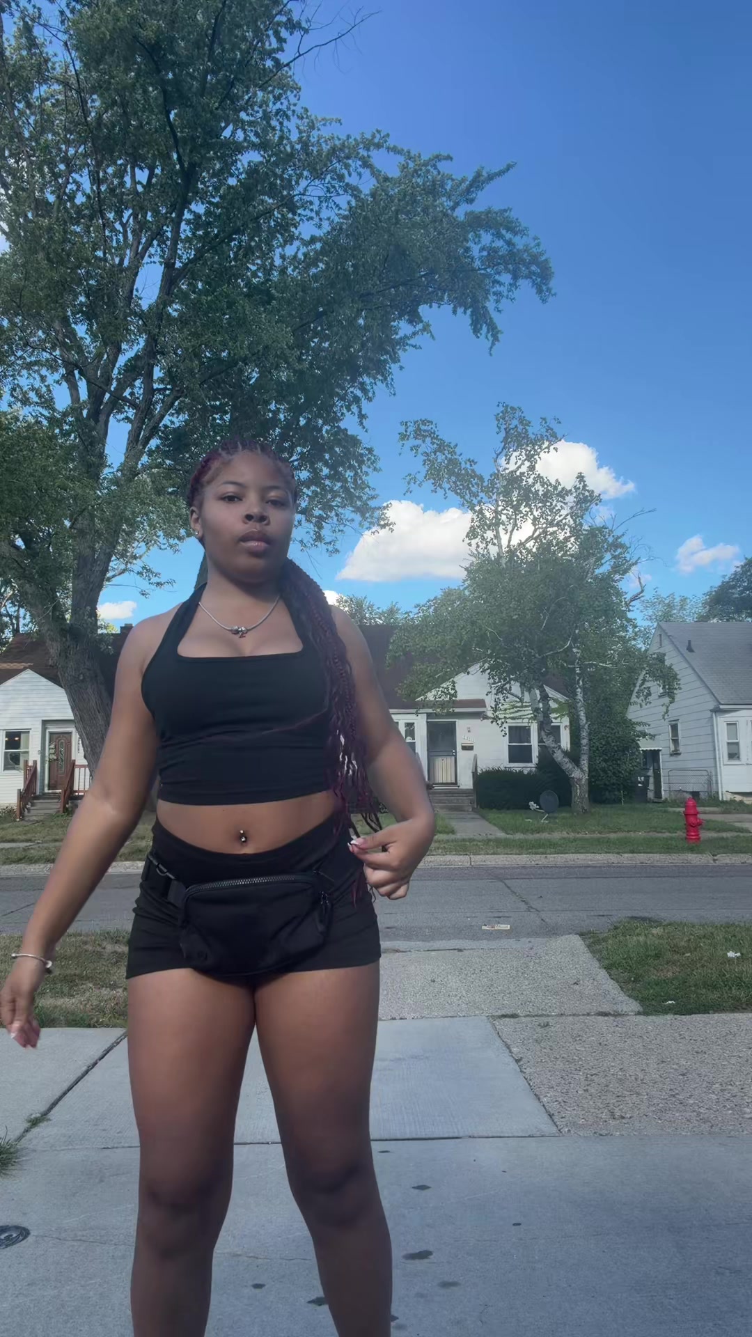 @lighttskinnhottiee