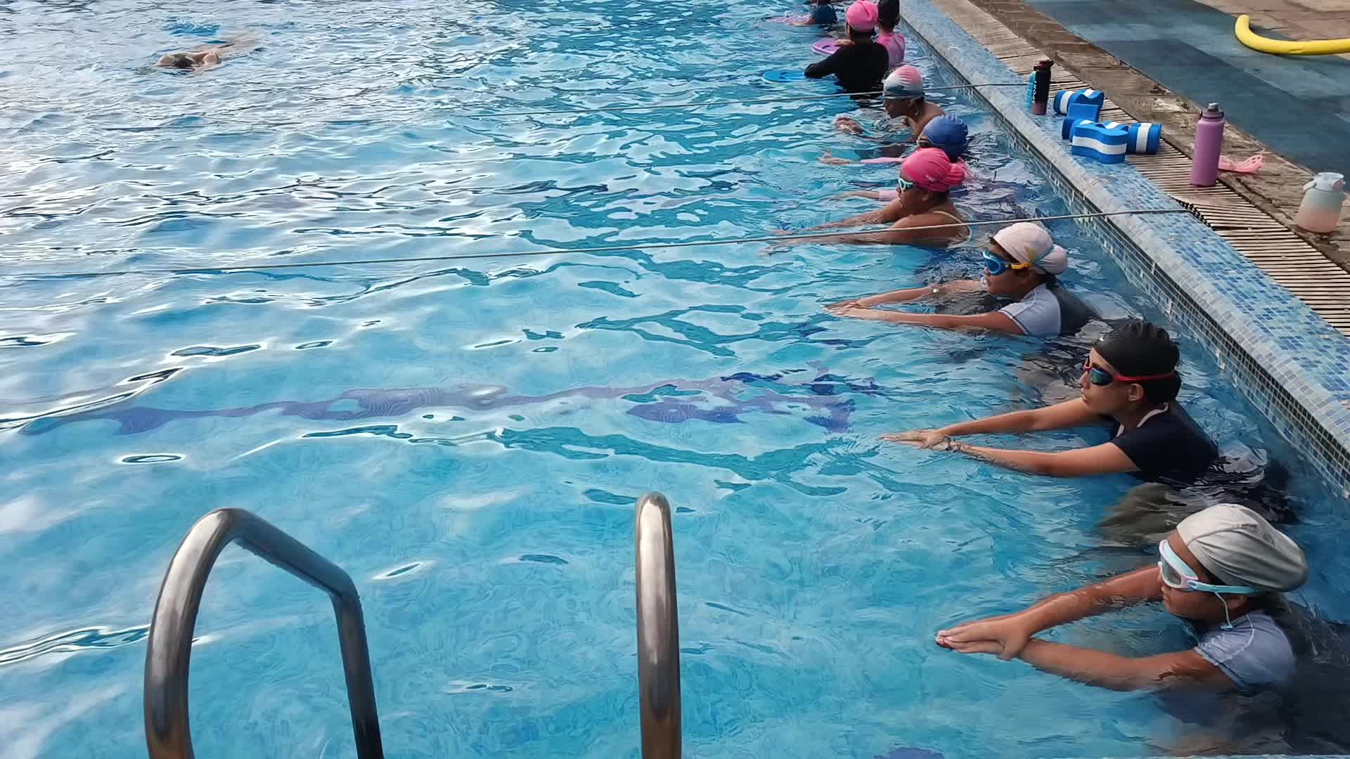 @swimming tips