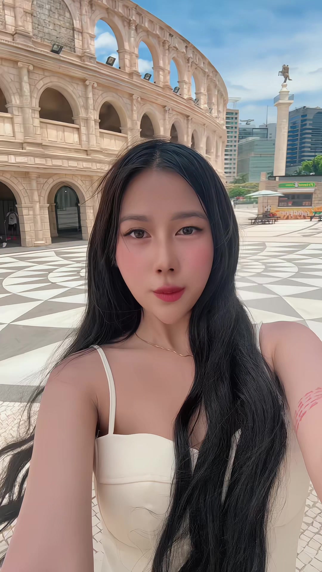@genesis 🦢・₊✧