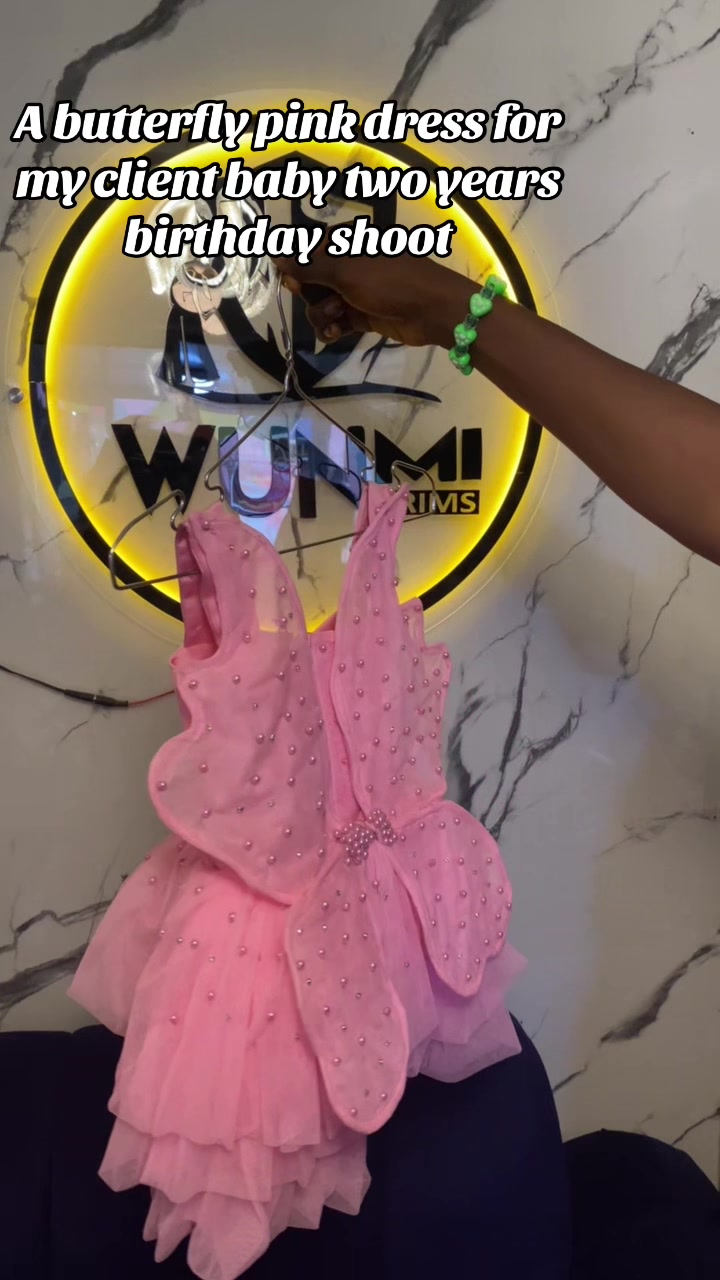 @Wunmi trims✂️/RTW 🧵