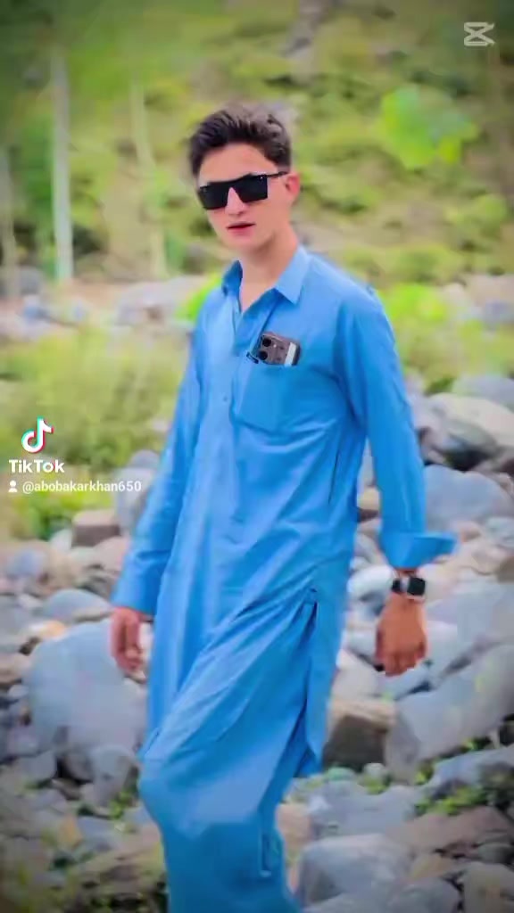 @Khan😘