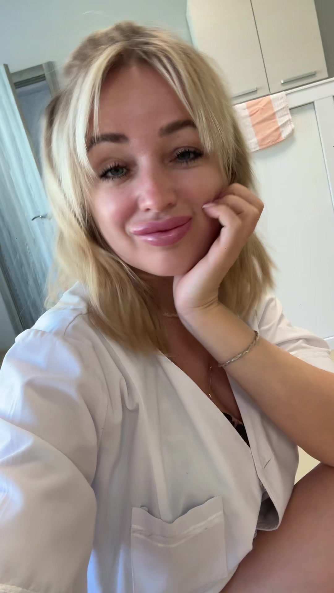 @Vera
