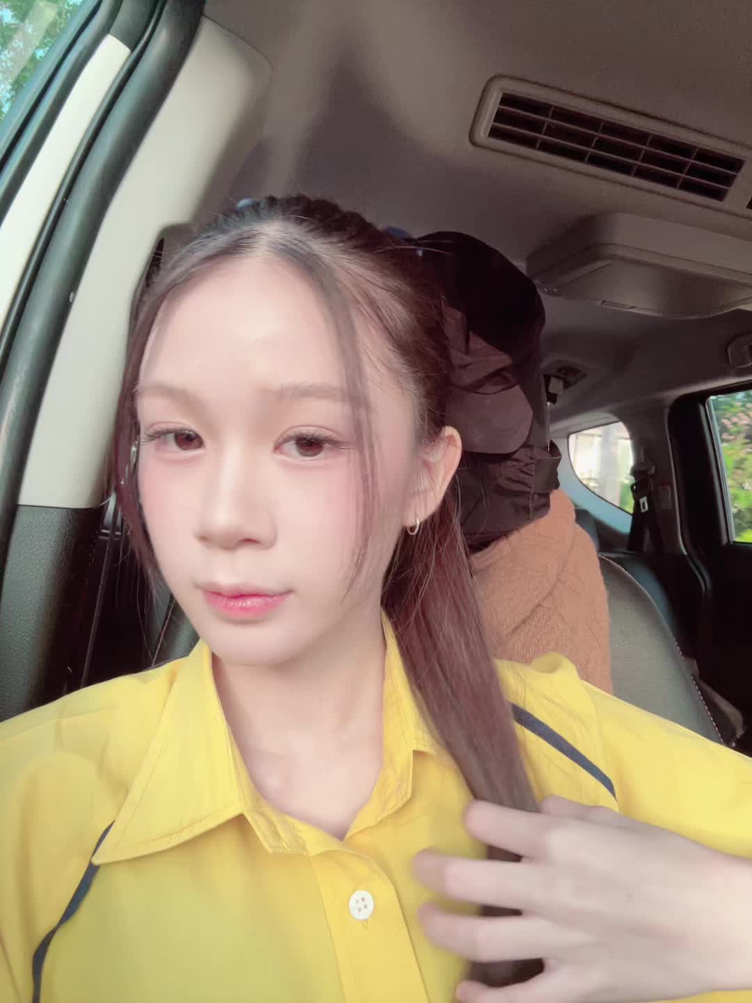 @อะไรอลินน