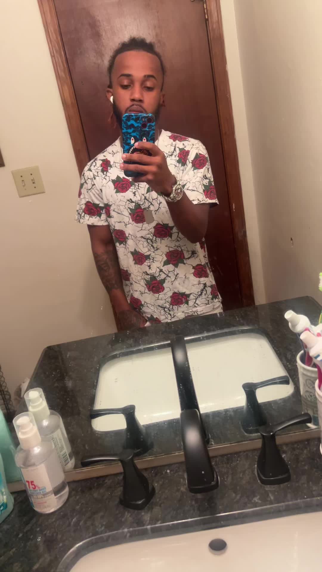 @Jayshoota17