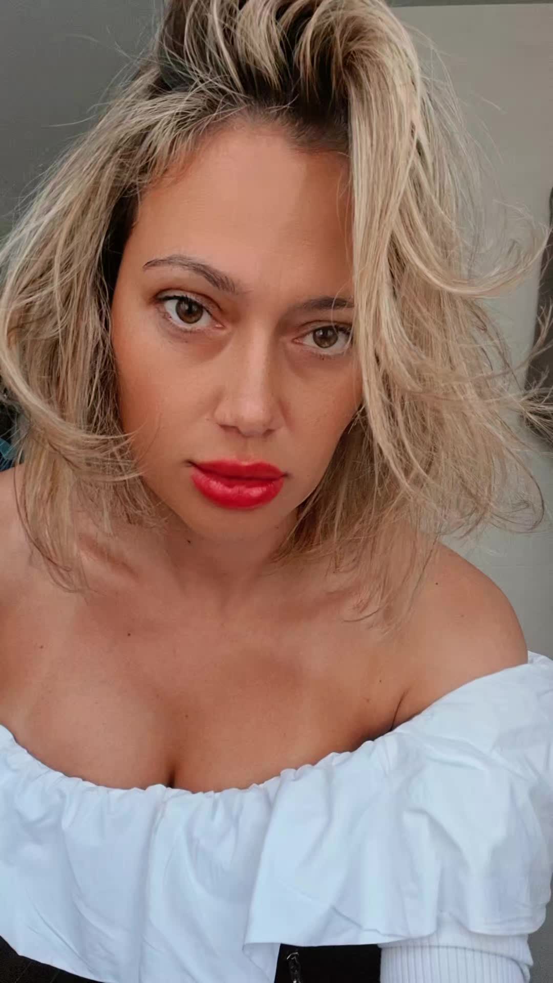 @DOAMNA ALINA♌️