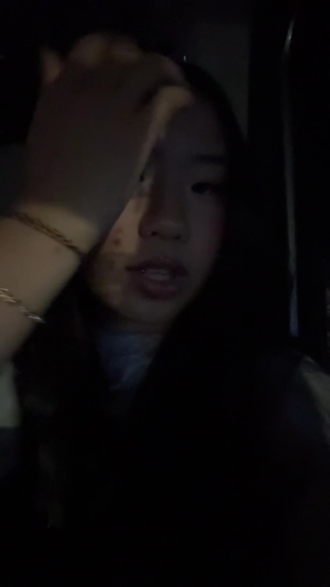 @connie