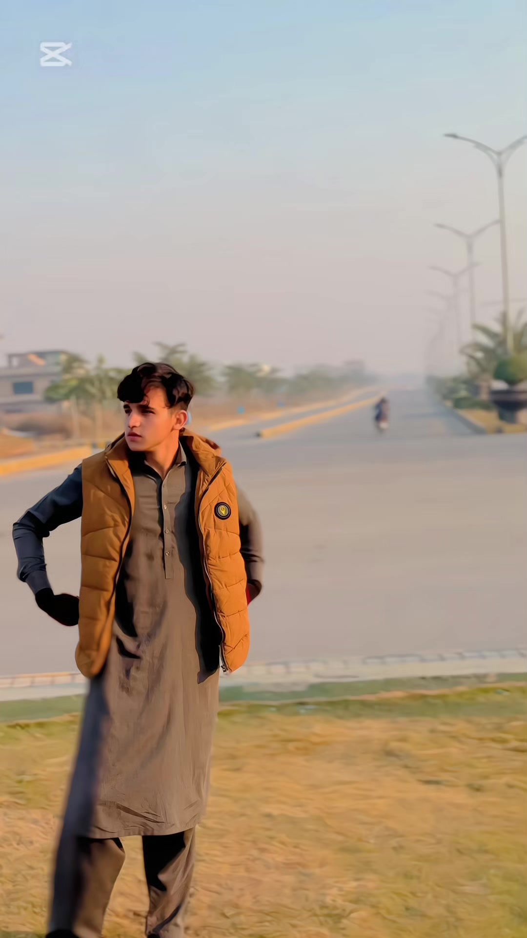 @🇵🇰 .