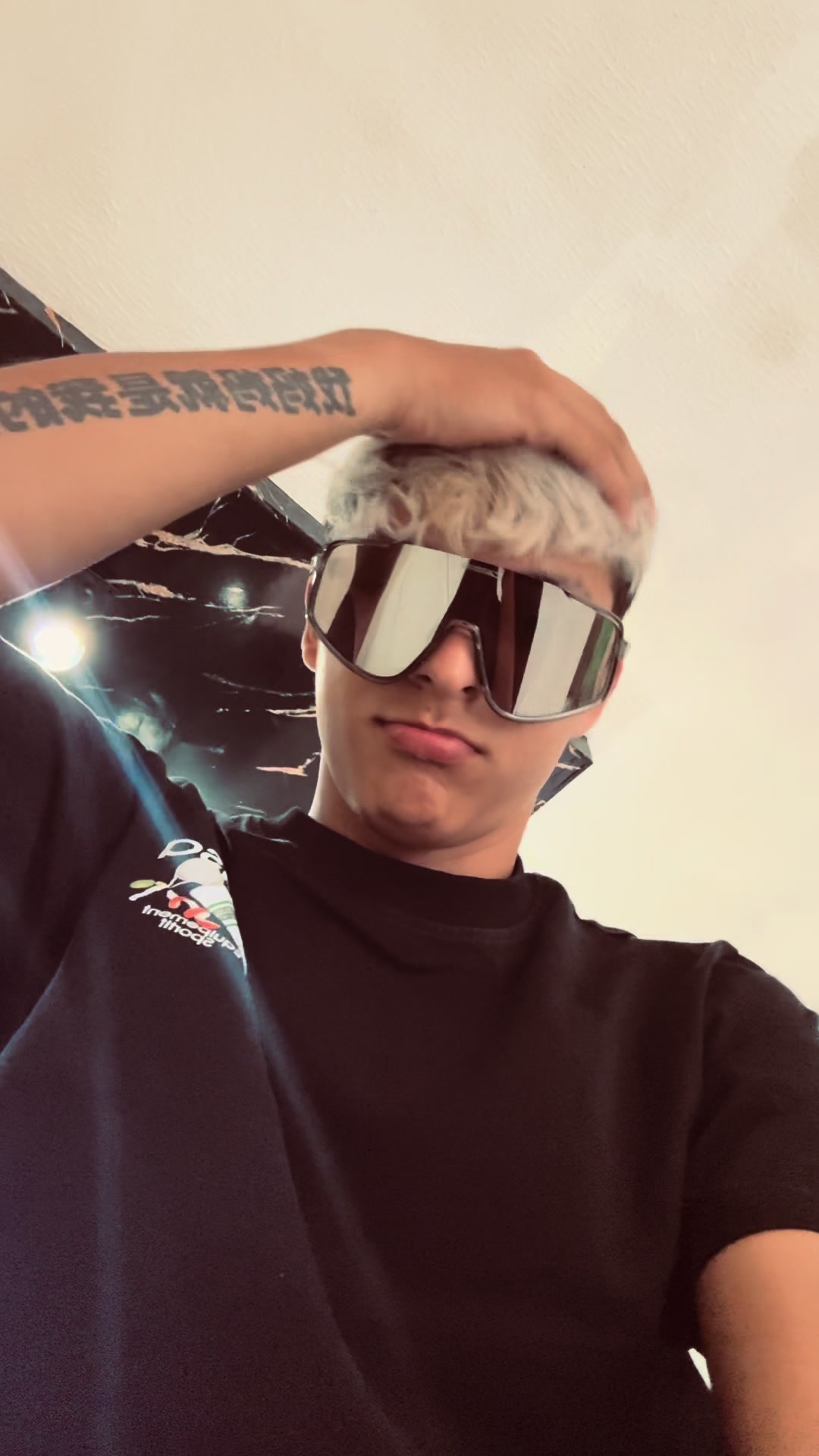 @🤴🏻⚡️