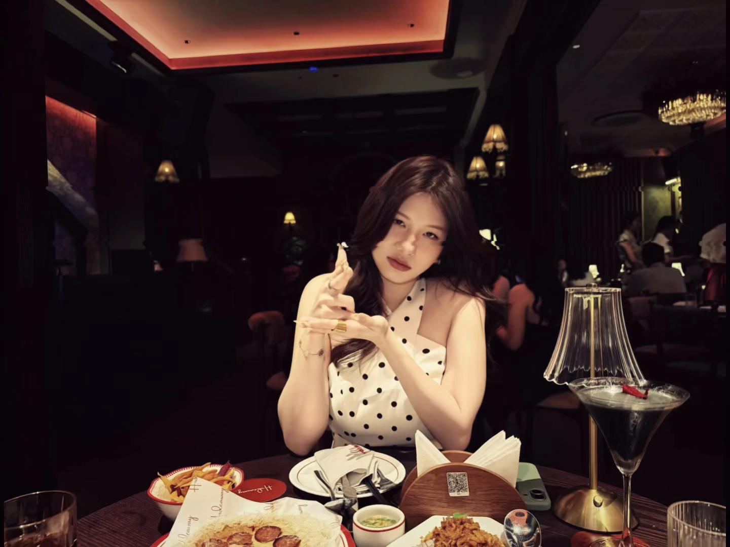 @Monika-ម៉ូនីកា